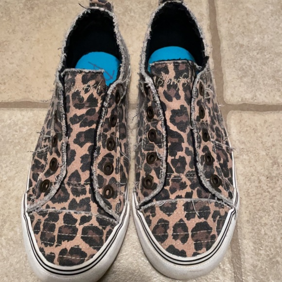 Blowfish Shoes - Shoes